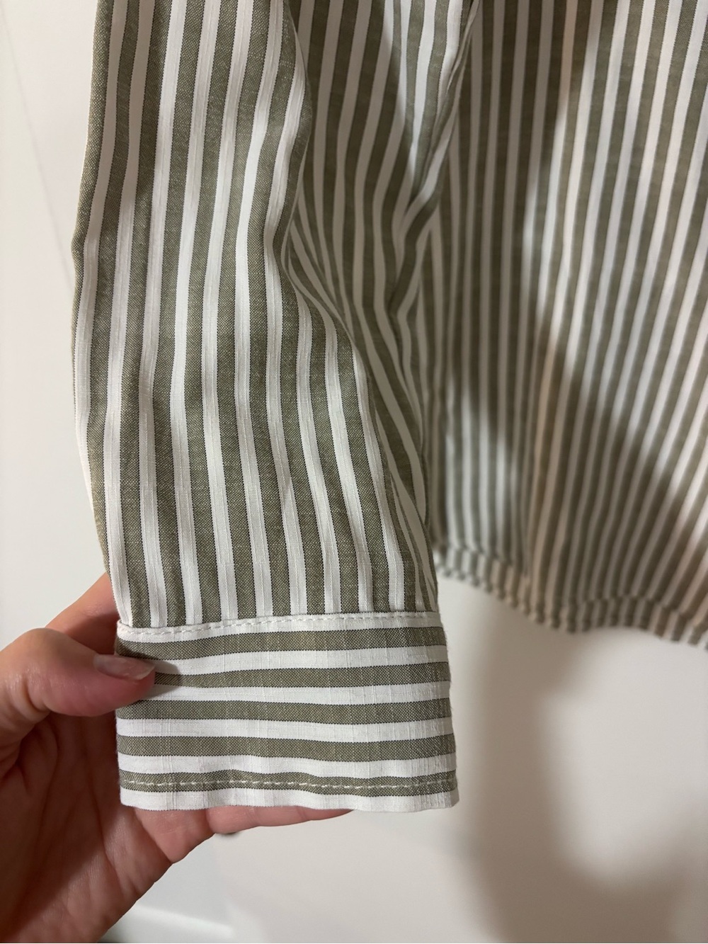 Relaxed Striped 3/4 Button-Front Shirt in grey and White - Picture 3 of 4